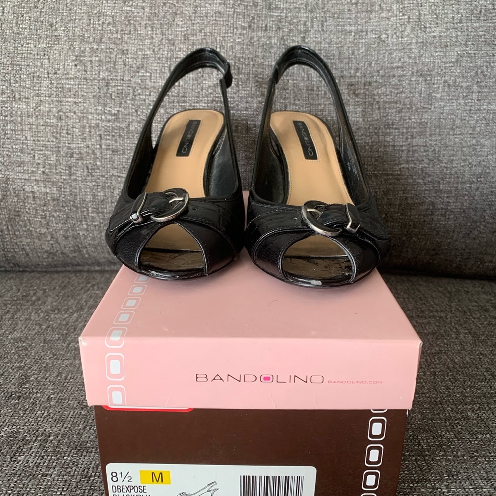 Bandolino black peep toe sling back - size 8.5